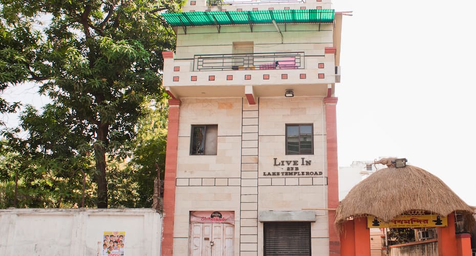 Live In Service Apartment, Kolkata 2